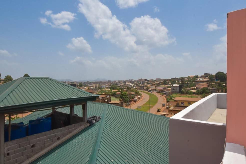 Appartements Neuf De Haut Standing Dm & Ng A Bafoussam Exterior photo